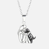 Liv | Dog Clasp Necklace