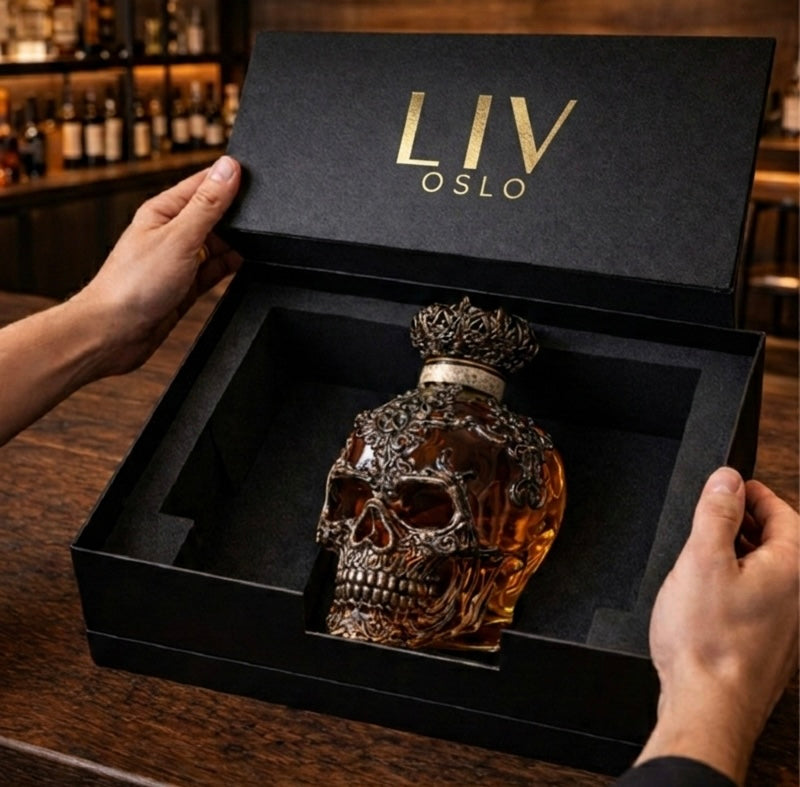 Whisky Bottle - Skulls Edition