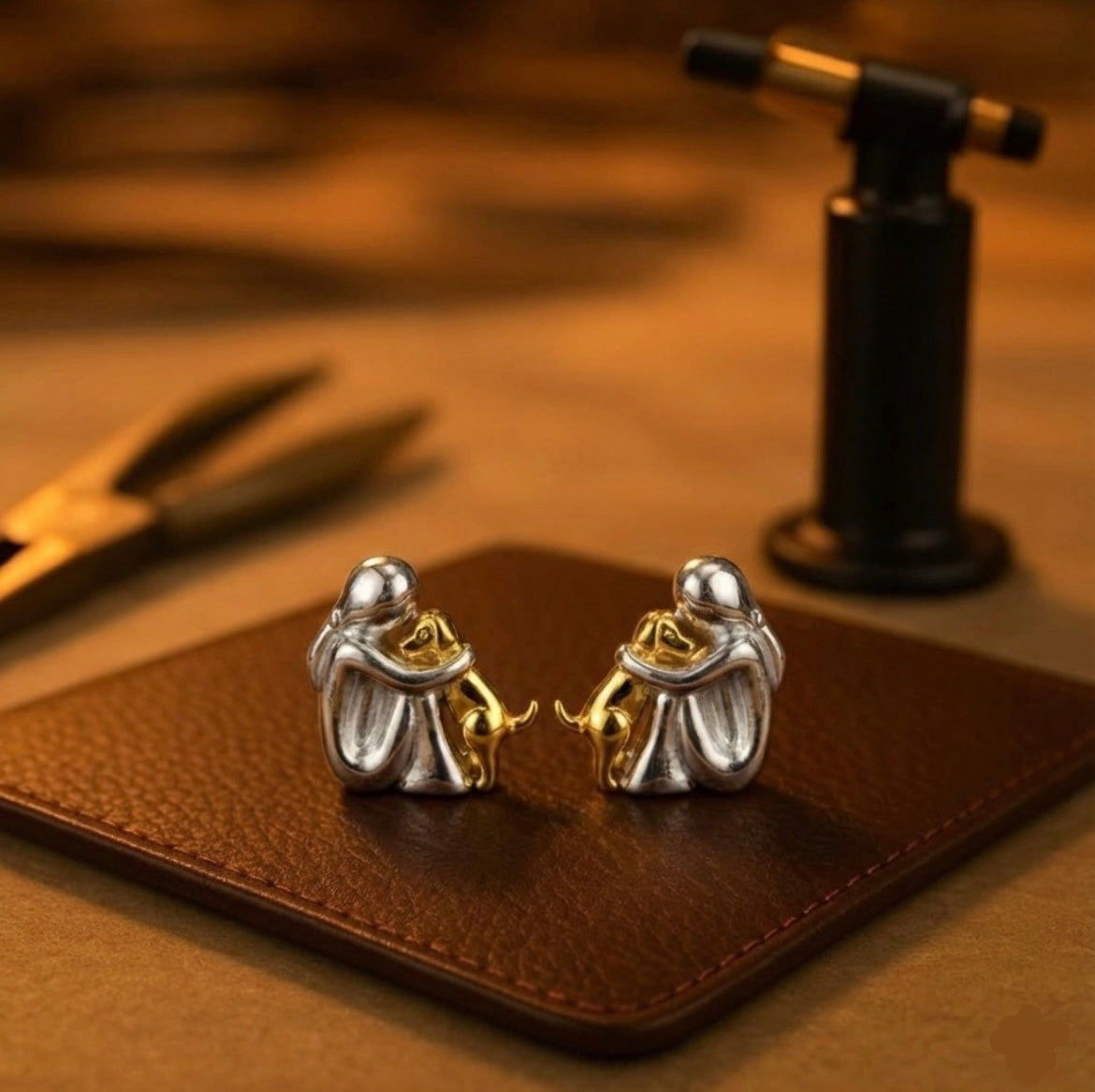 Liv | Dog Clip Earrings